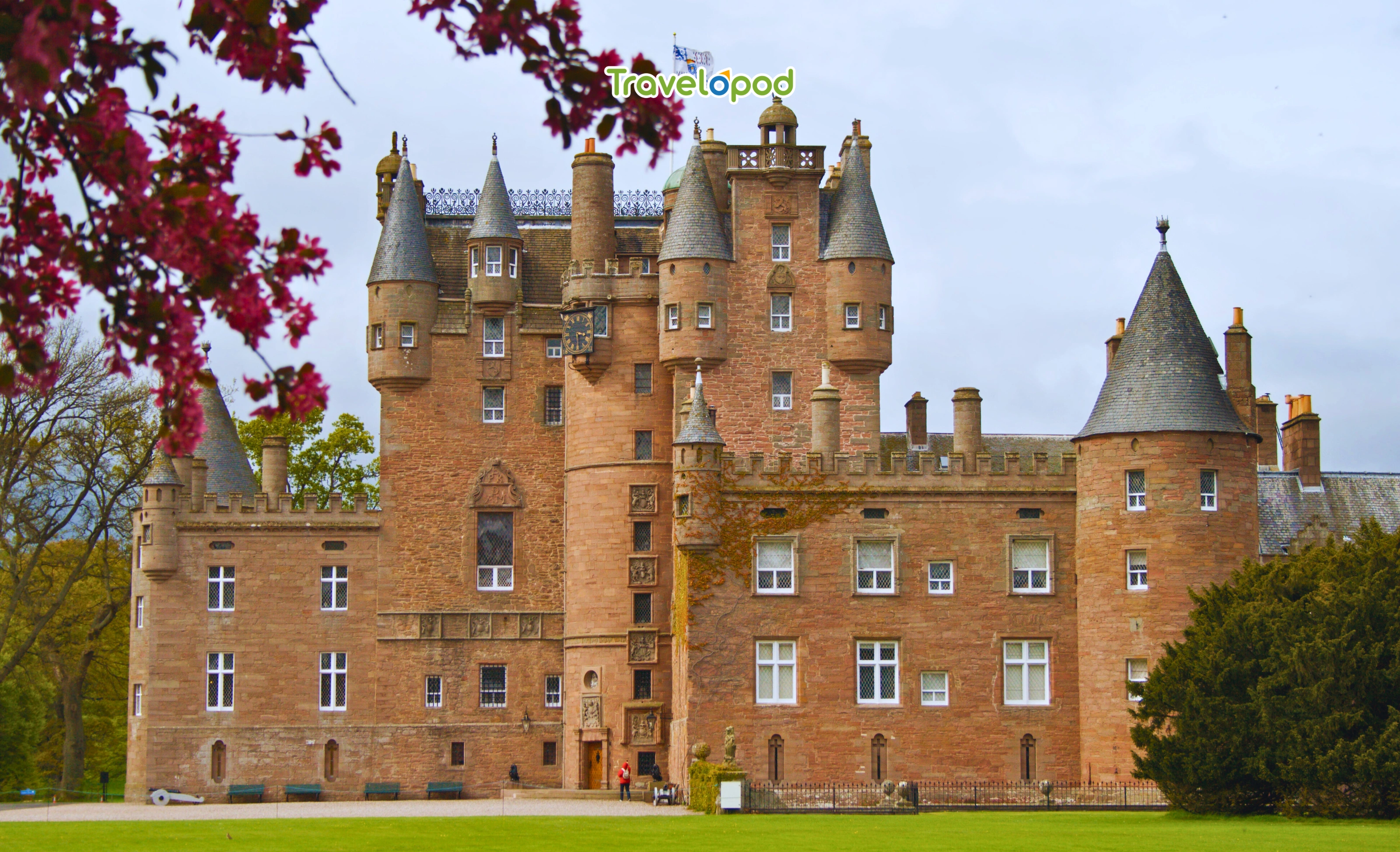 Glamis Castle 