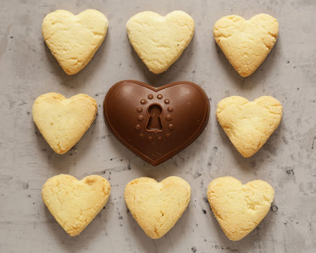 Valentines Day.. Taking It Easy On The Pockets! *Cha-Ching*