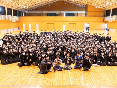 【笑える！政治教育ショーin群馬】前橋商業高校にて主権者教育の出張授業を行いました