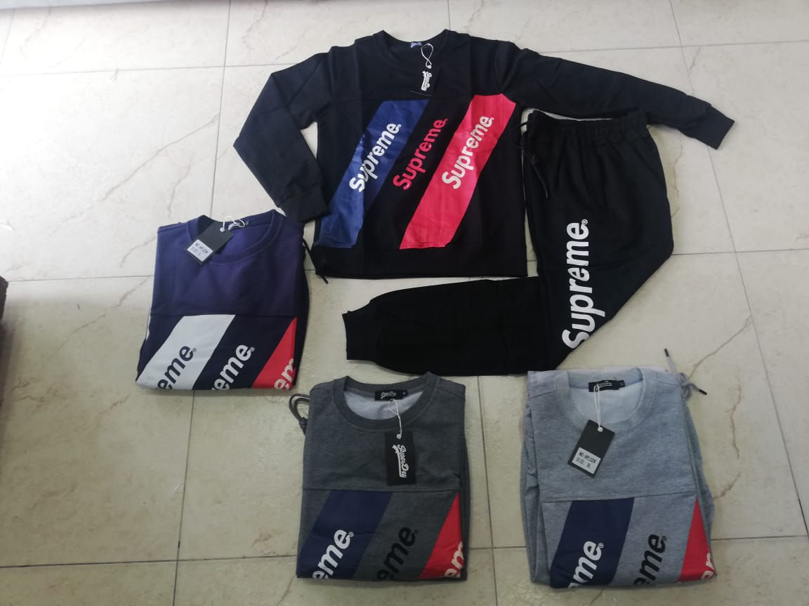 Sudadera en conjunto