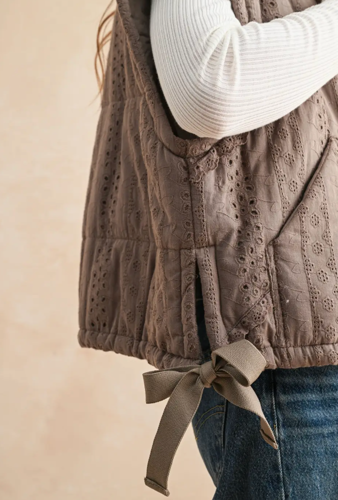 Thumbnail: Lace trim sleeveless puffer vest - mauve