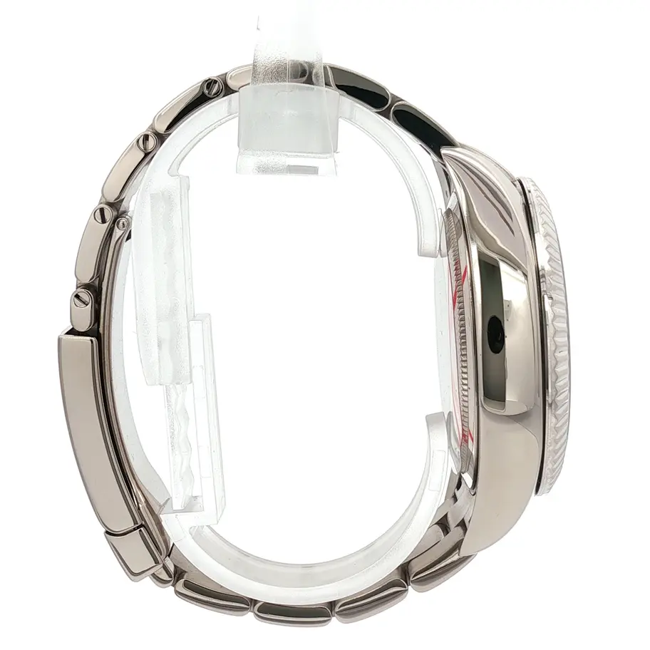 Reloj Rolex Sky Dweller con esfera negra y pulsera de acero. Boué Joyeros CDMX.