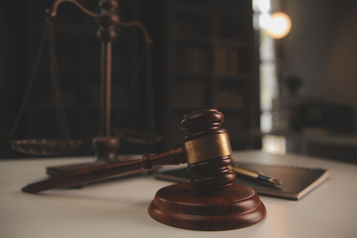 Comprendiendo el Hurto Menor en Florida: Consecuencias Serias por un Delito Menor