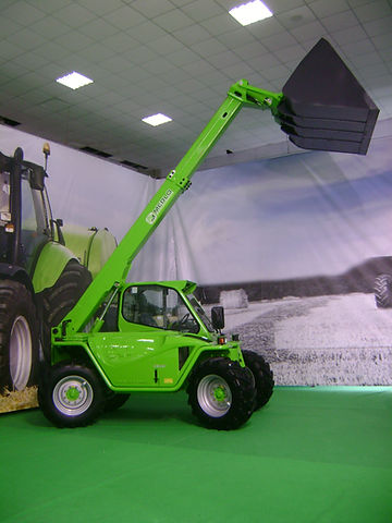 telehandler bucket.jpeg