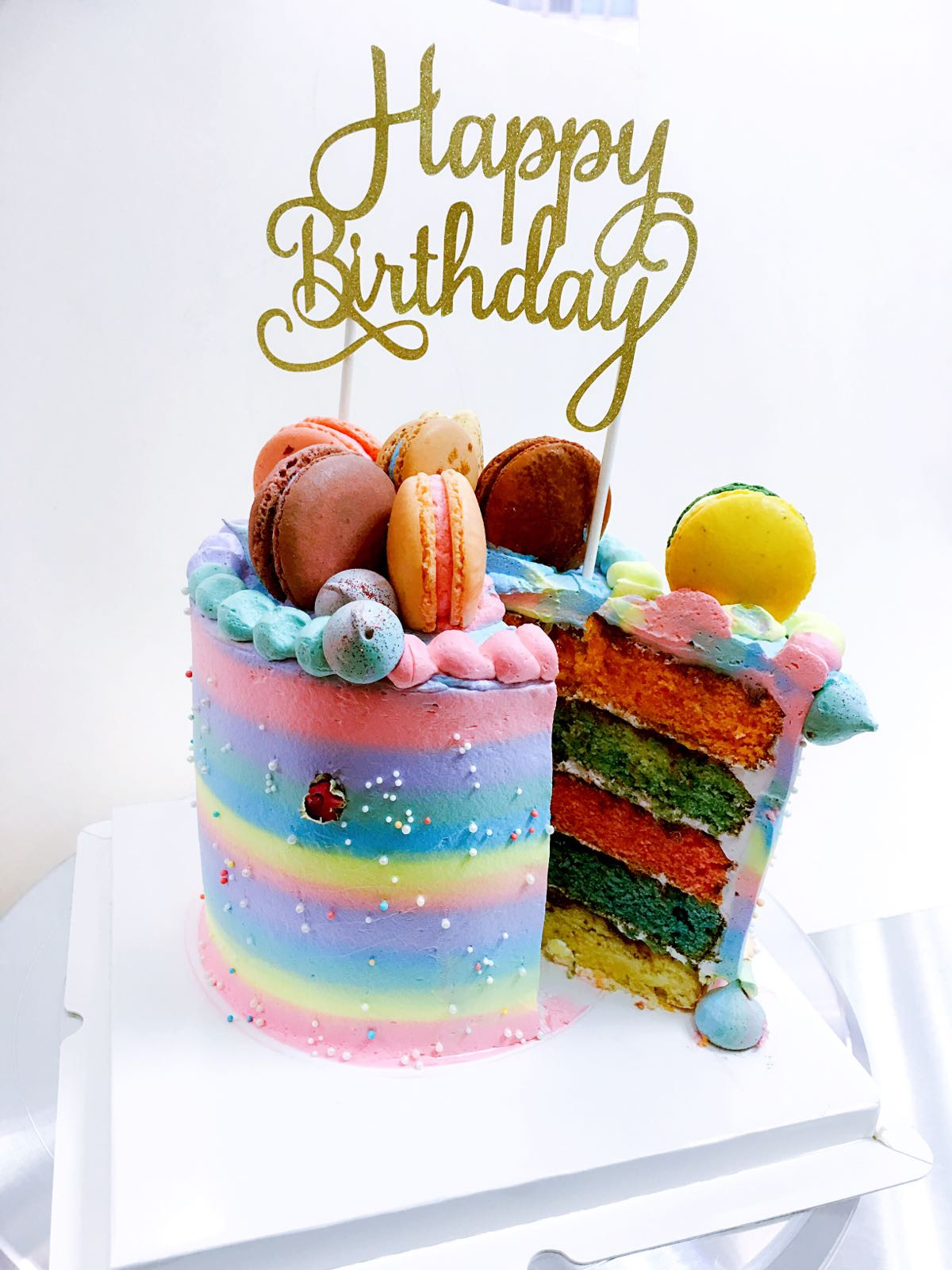 Rainbow Macarons fresh butter cream cake 彩虹馬卡龍高身蛋糕