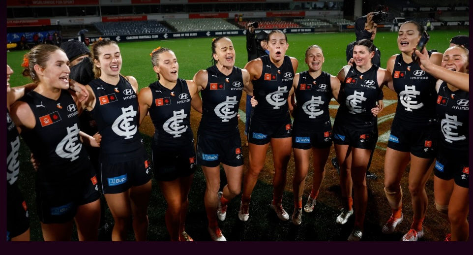 Carlton celebrate another win (Photo: Michael Willson, AFLW.com.au)