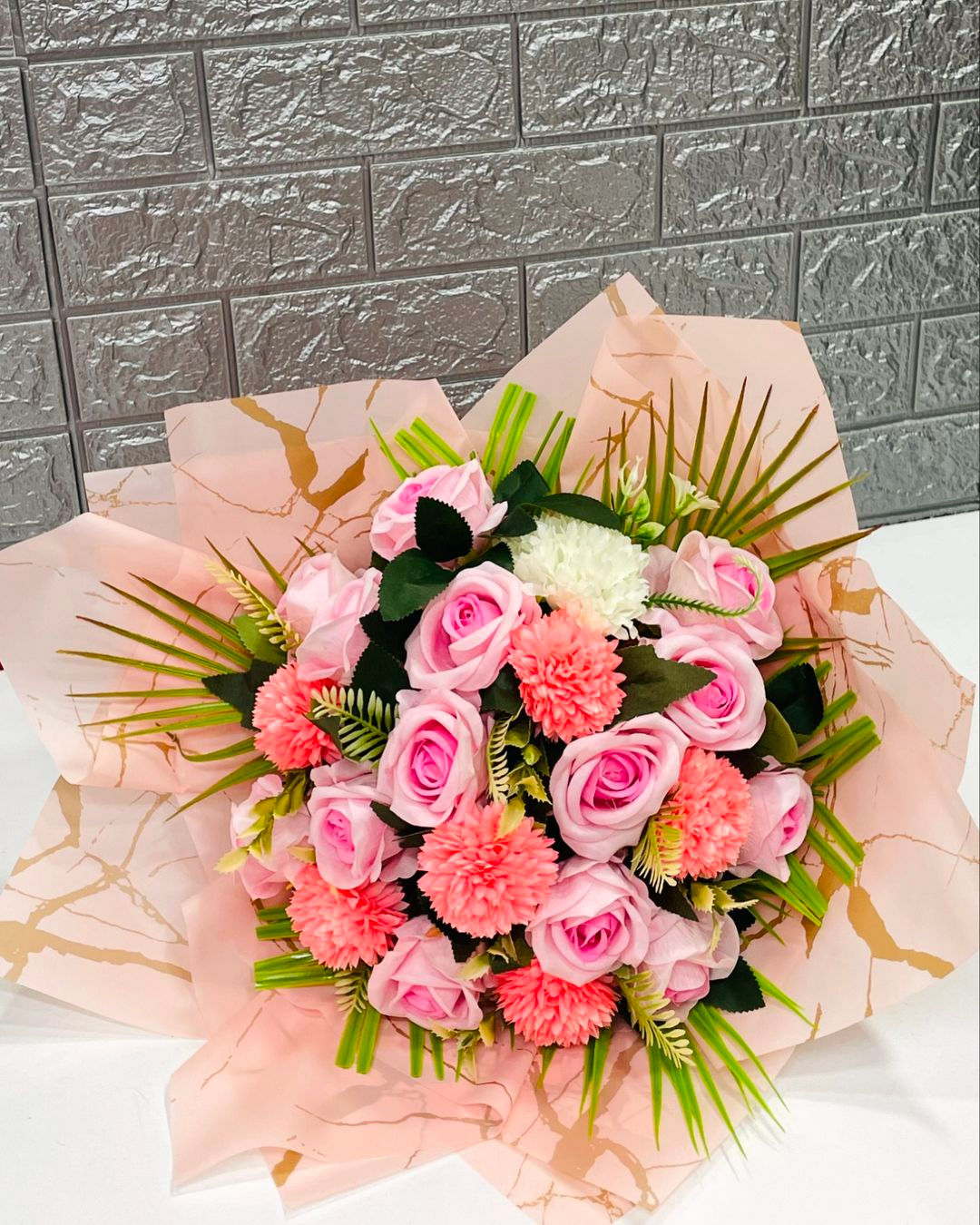 Pembe Yapay Gül Buketi