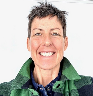 Kat Clewley Headshot.png