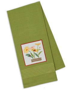 Ladies & Daisies Dishtowel ($9)