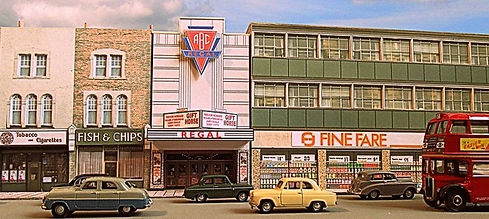 Kingsway 1-76 scale street.jpg