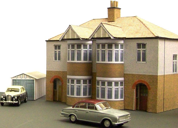Thumbnail: SEMA Pair of traditional semi detached houses with garage 1/76