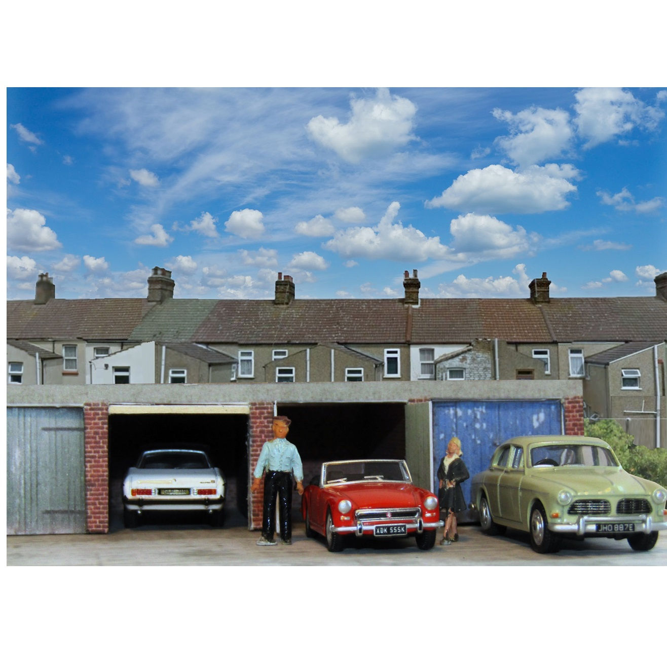 LU Lock up garages 1/76