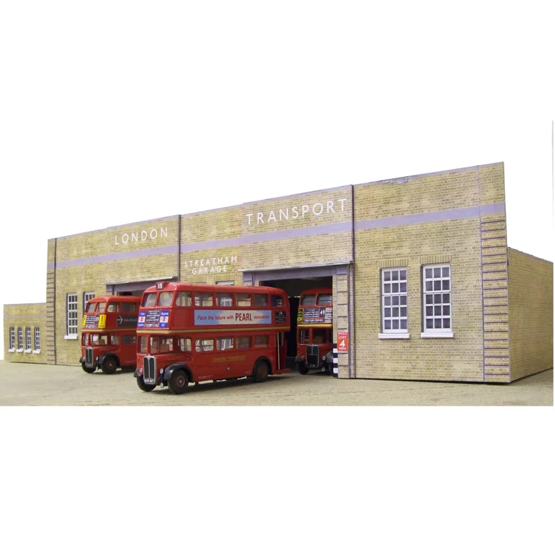 AK Streatham LT central bus garage 1/76