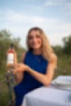 High-end wine discovery journey across the Luberon and Alpilles withHigh-end wine discovery journey across the Luberon and Alpilles with native guidance. native guidance.Private vineyard exploration in Provence with curated tastings and luxury chauffeur service.