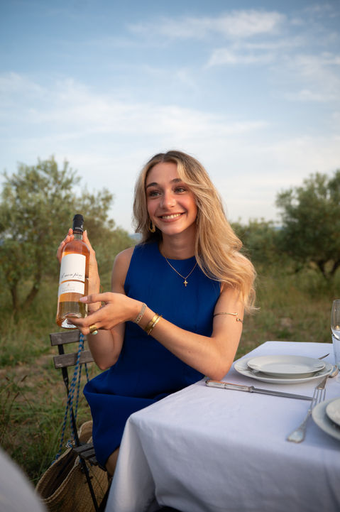 Premium wedding guest transfers and VIP transportation in Provence, managed by a native luxury chauffeur for seamless logistics.
Private lavender fields tour in Provence with a luxury chauffeur and travel designer, offering exclusive sunrise and sunset routes for couples and honeymoon travellers seeking authentic scenic experiences.