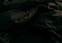 full size bed-close up