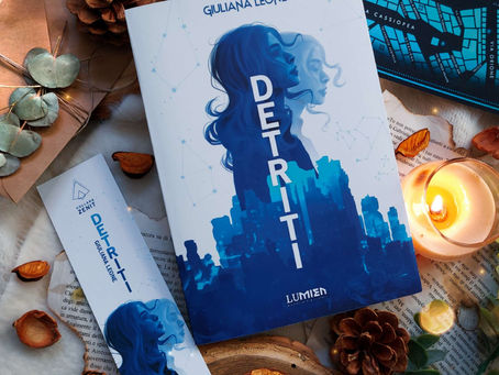 "Detriti" di Giuliana Leone