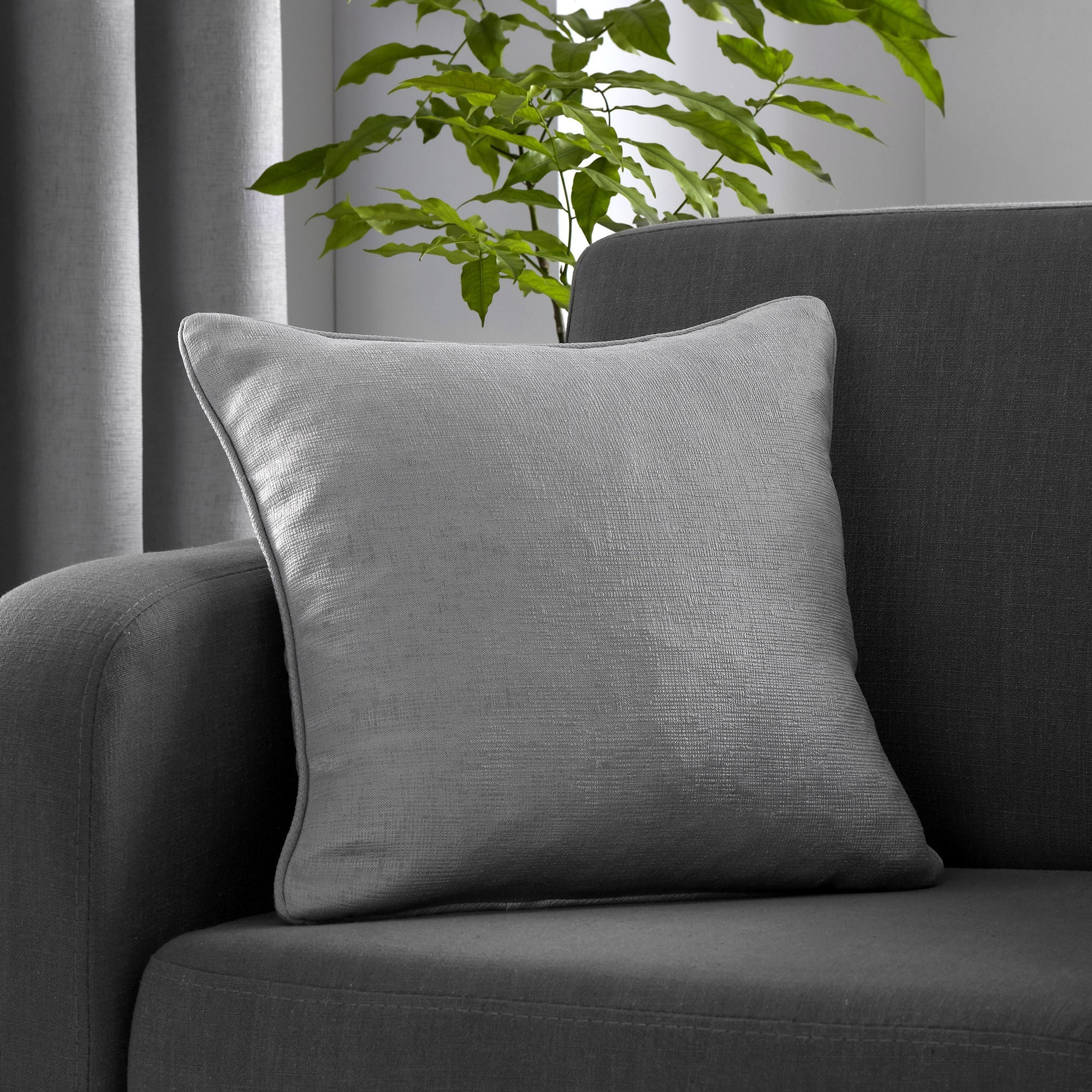 Fusion - Strata - Cushion Cover - Silver - 43x43cm