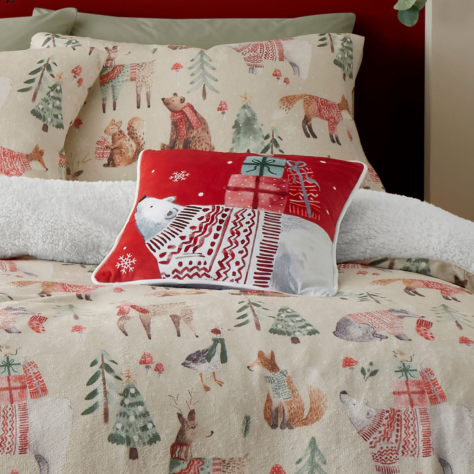 Fusion - Christmas Woodland Animals - Filled Cushion - Red - 43x43cm