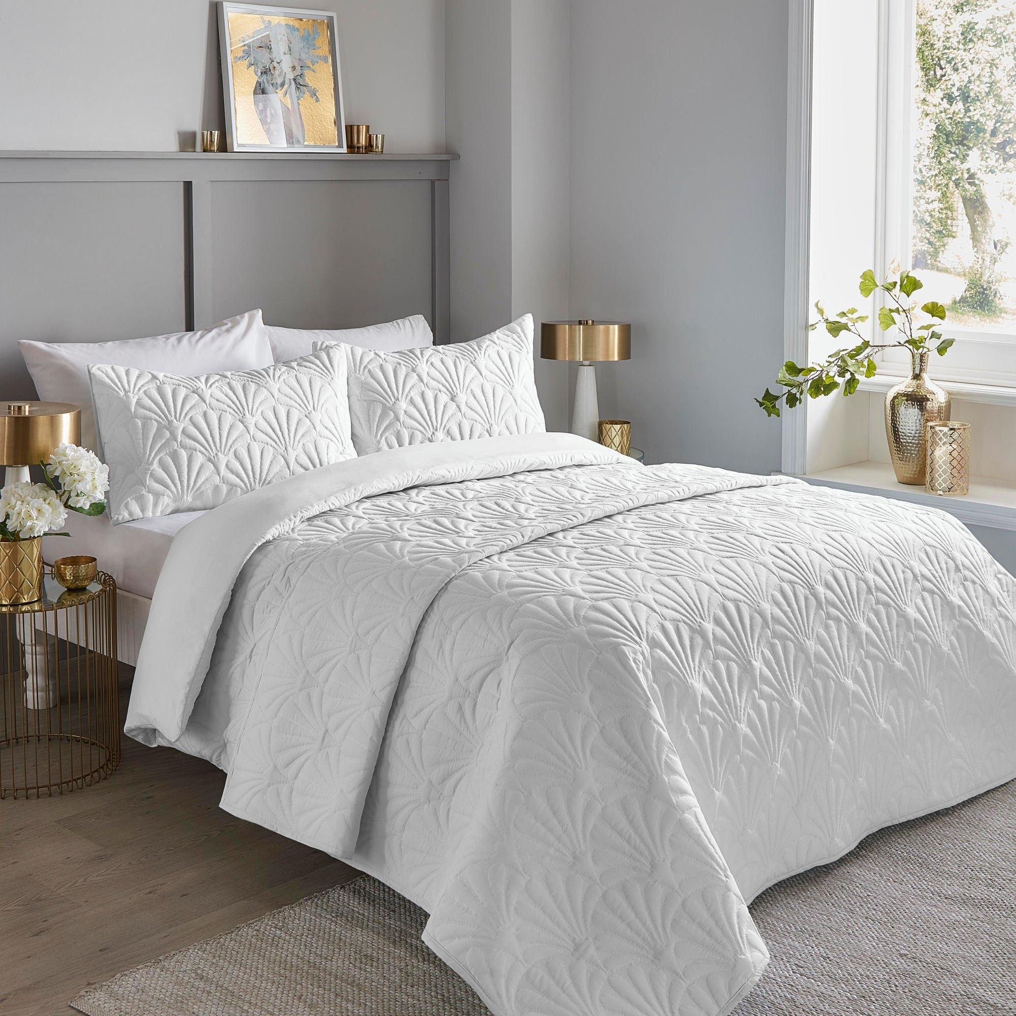 Serene - Cavali - Duvet Cover Set - White - Double