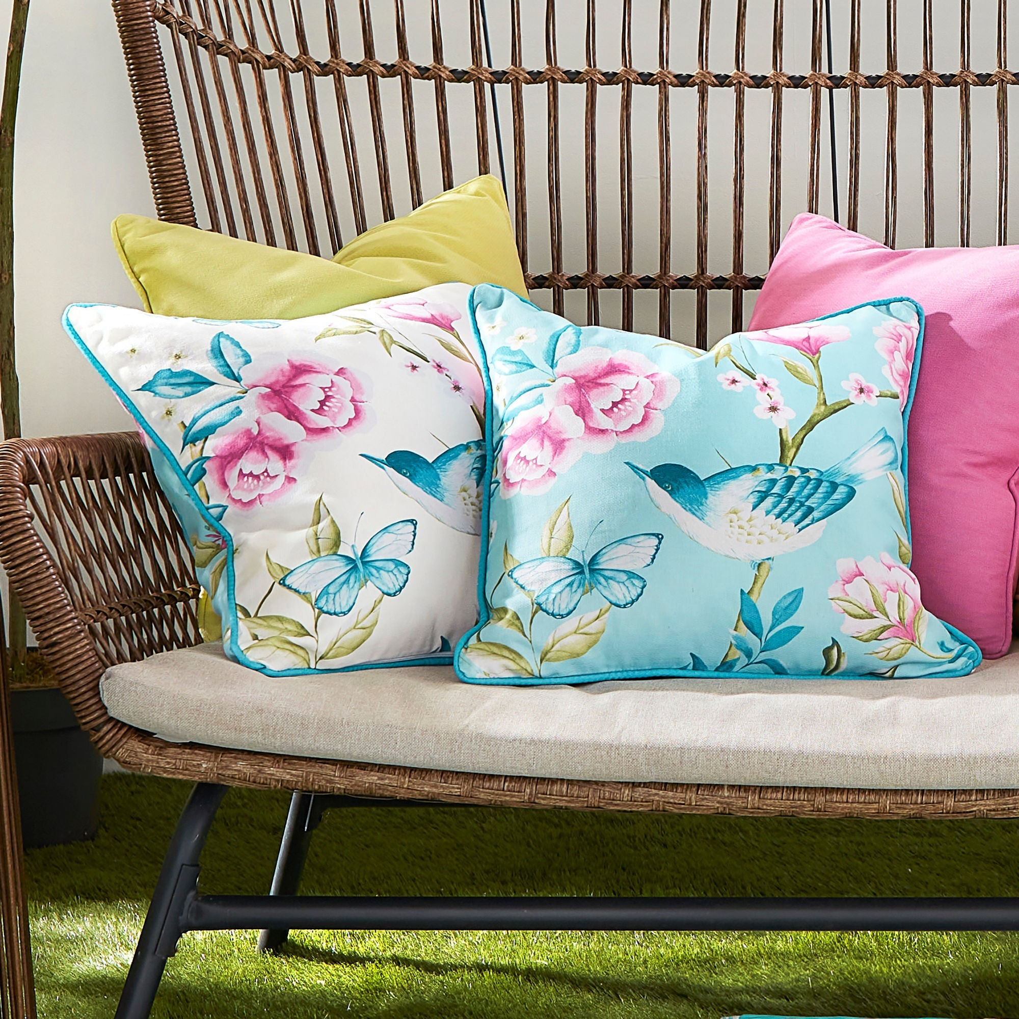 Dreams & Drapes - Amelle Outdoor - Filled Cushion - Blue - 43x43cm