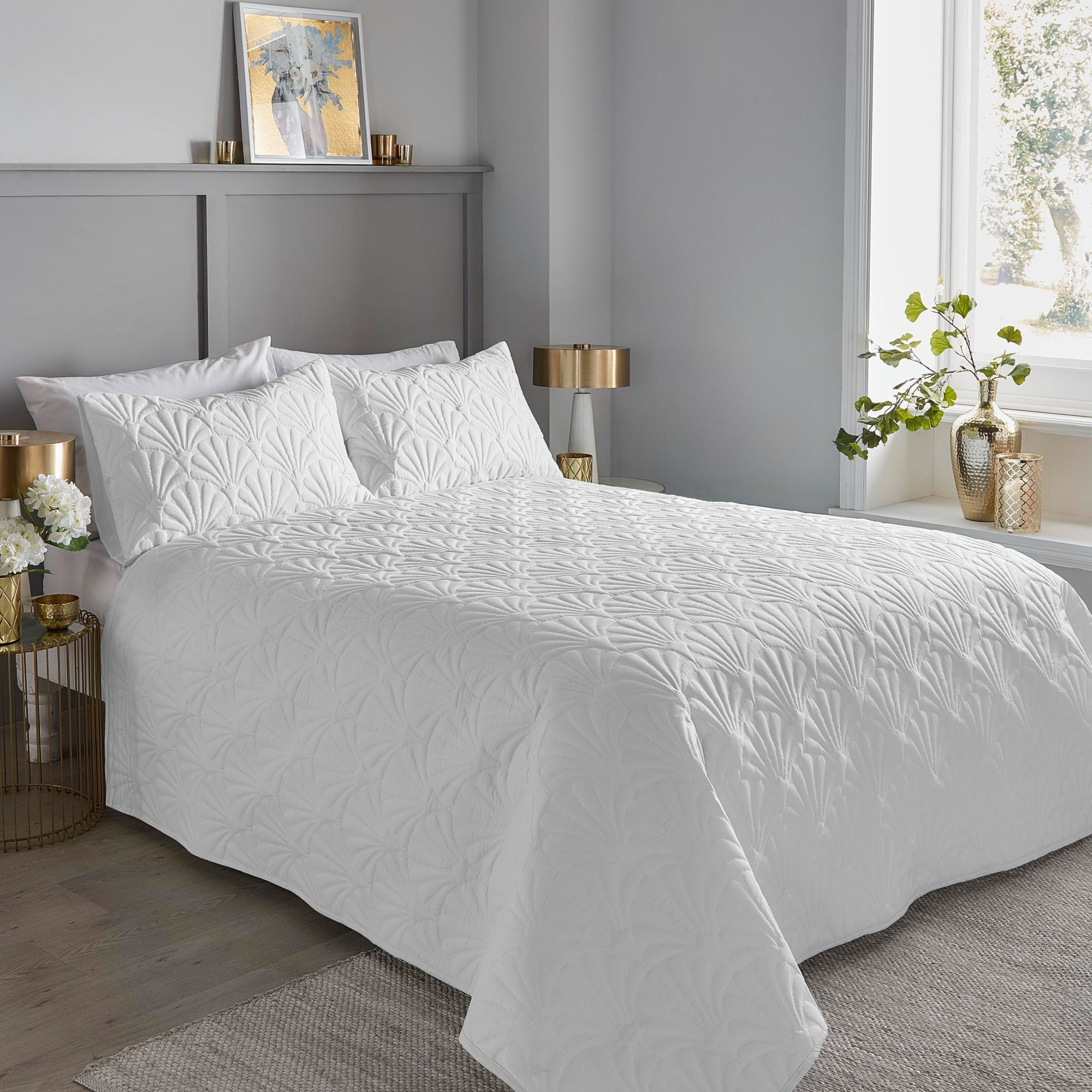 Serene - Cavali - Bedspread - White - 200 x 230cm