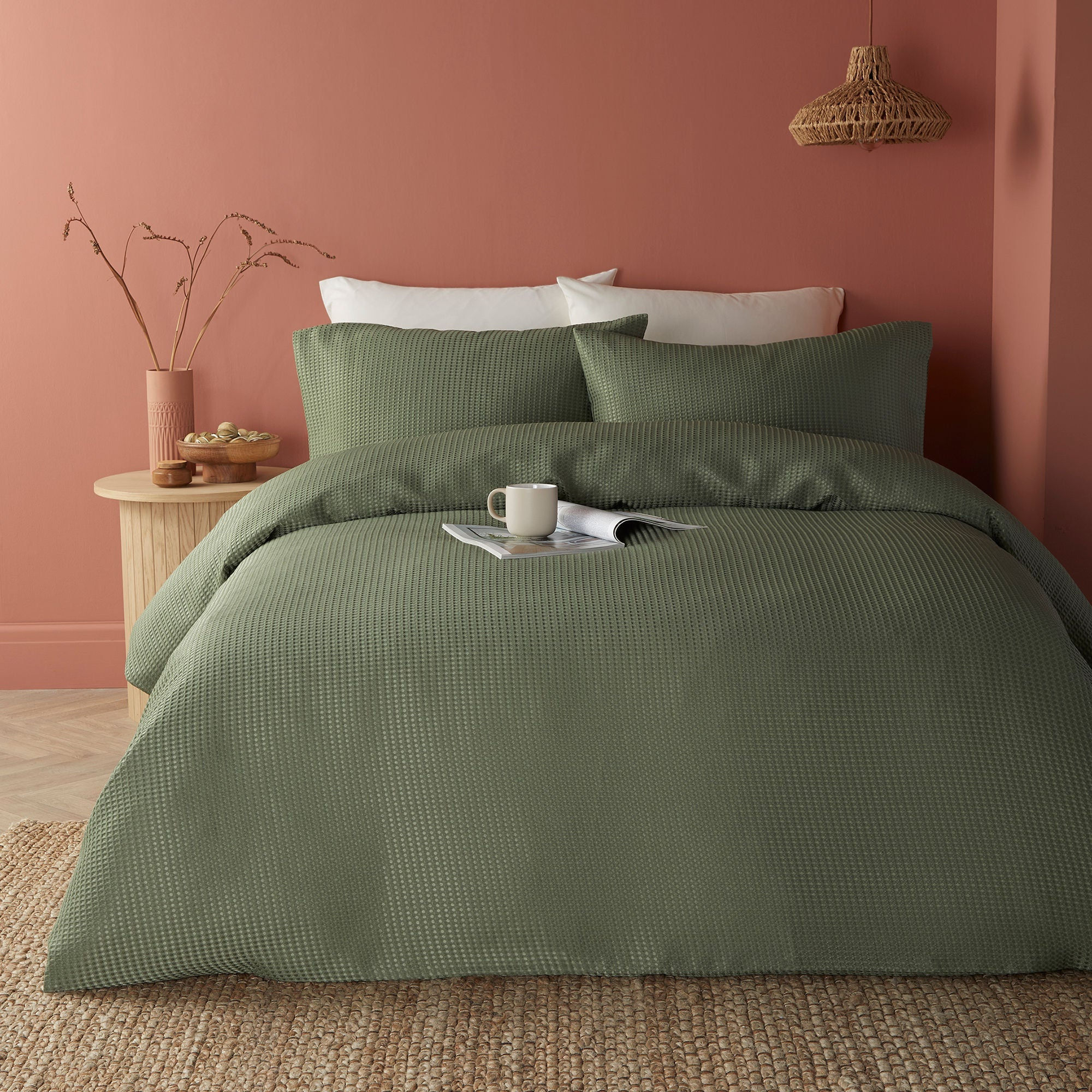 Serene - Lindly - Duvet Cover Set - Dark Green/New Green - Double