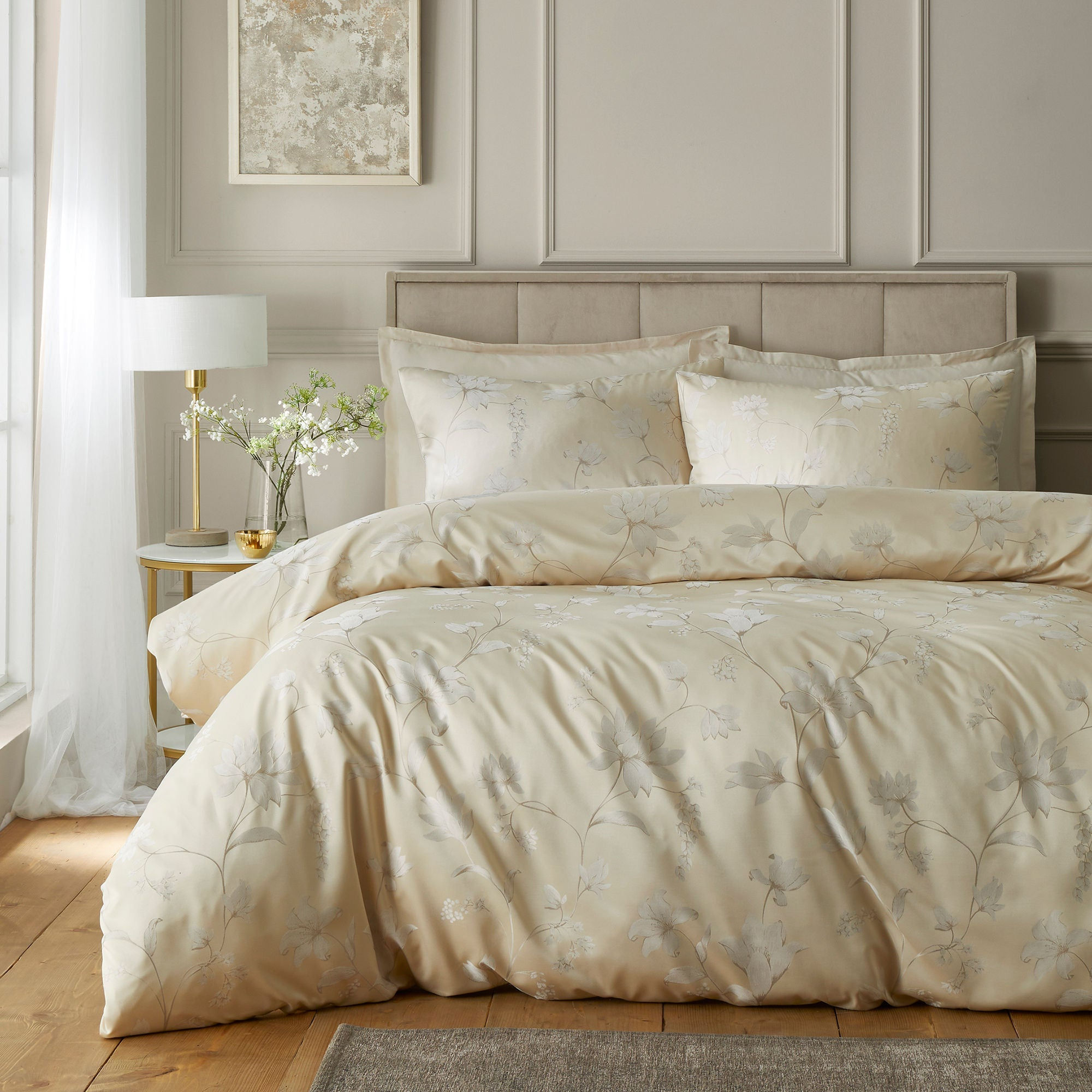 Soiree - Lilly Floral Jacquard - Duvet Cover Set - Champagne - Double