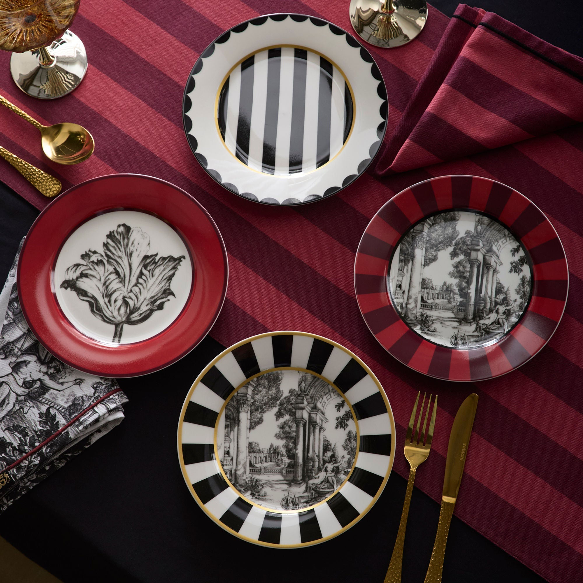 Laurence Llewelyn-Bowen - Festivo Porcelain Side Plates 4 Pack in Multicolour