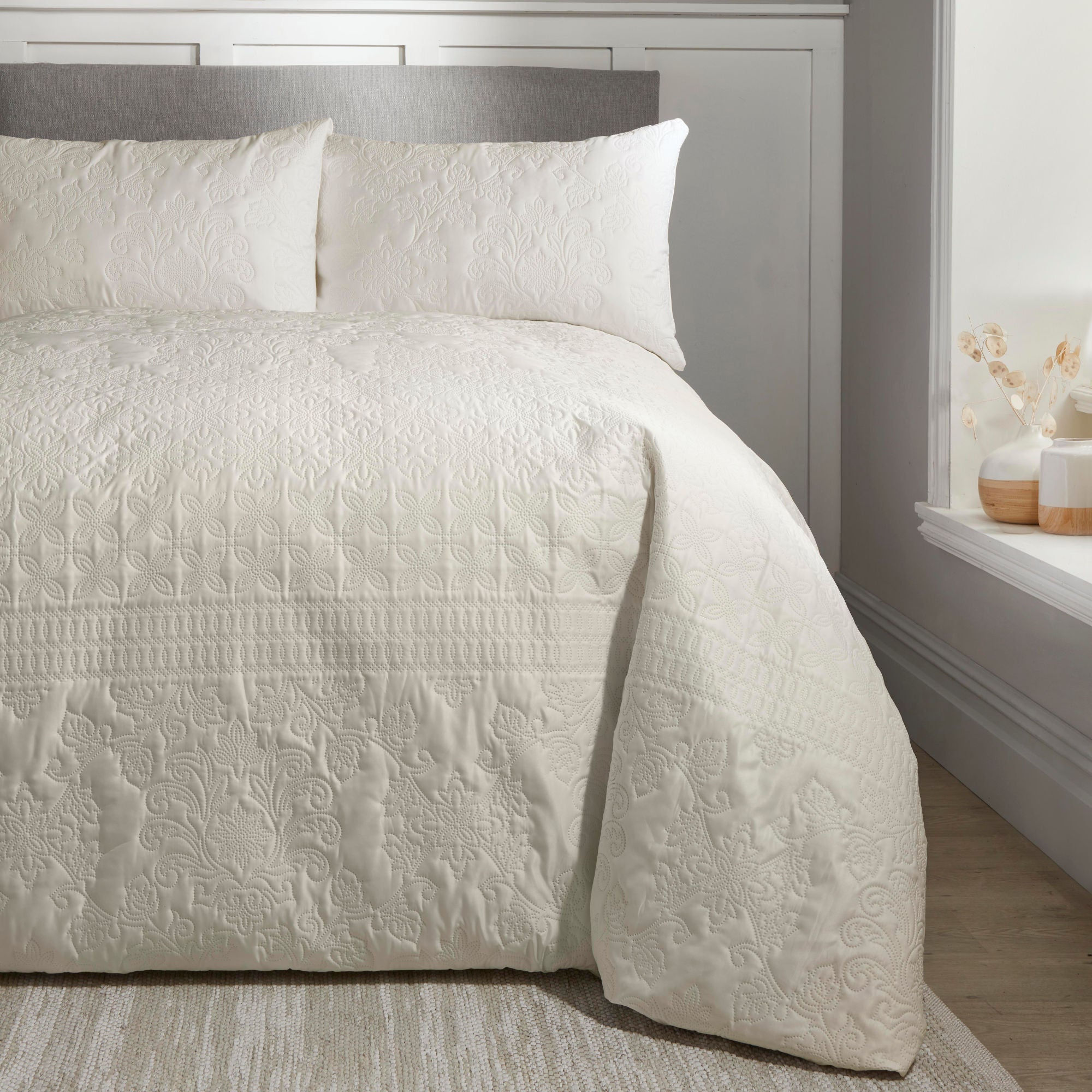 Serene - Avery Stripe - Duvet Cover Set - Natural - Super-King