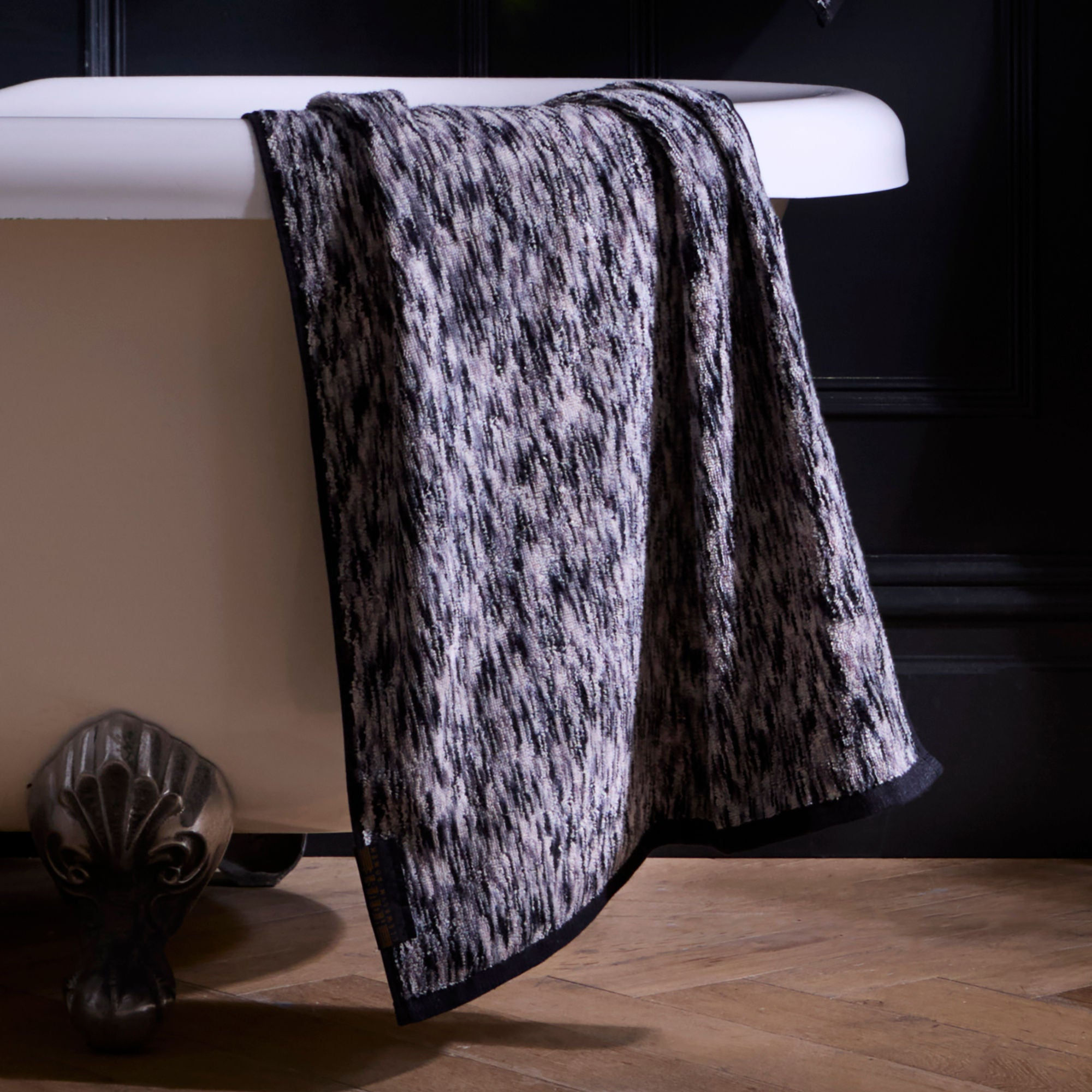 Laurence Llewelyn-Bowen - Orion - Bath Towels - Black - 70x130 cm