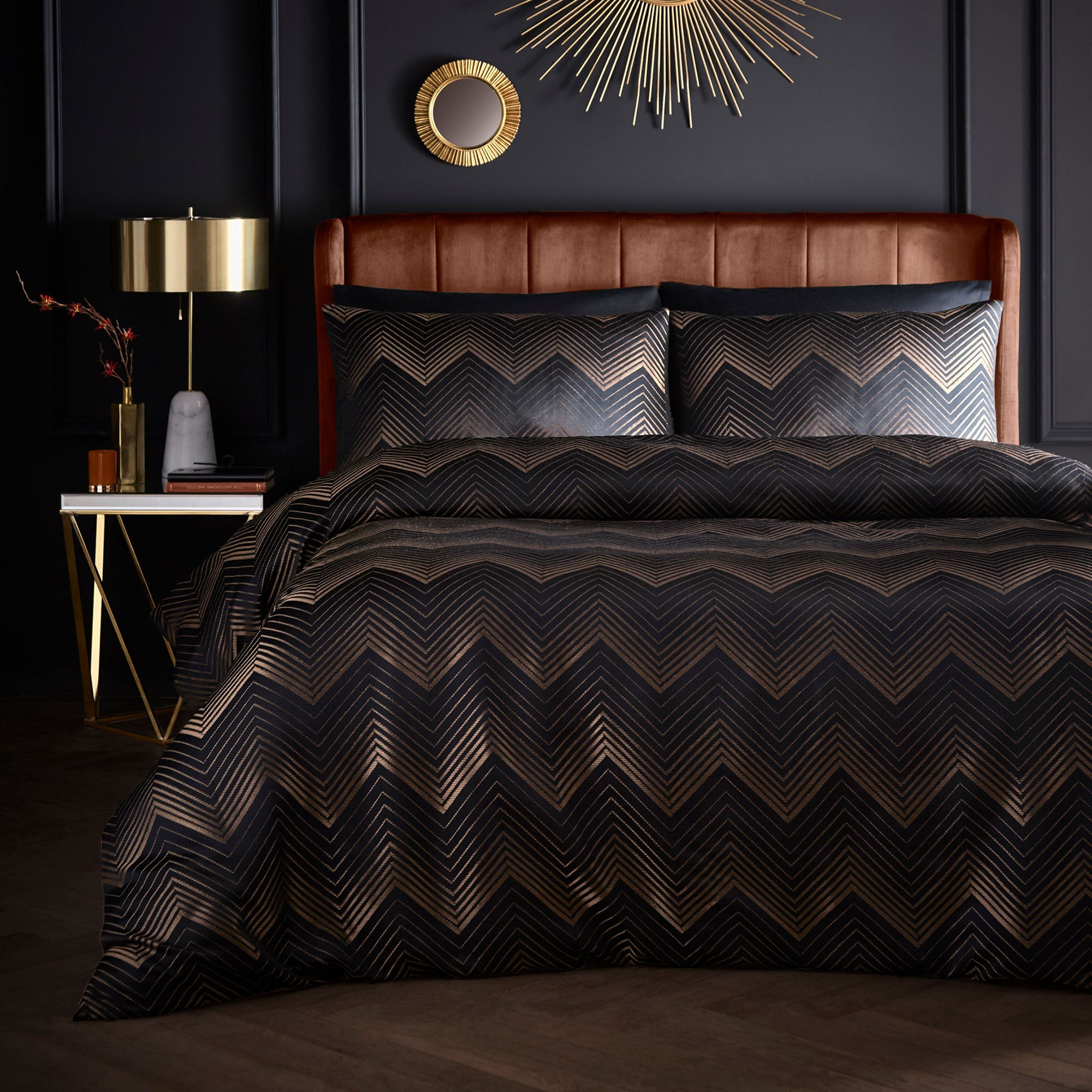 Laurence Llewelyn-Bowen - Cocktail - Duvet Cover Set - Black - Double