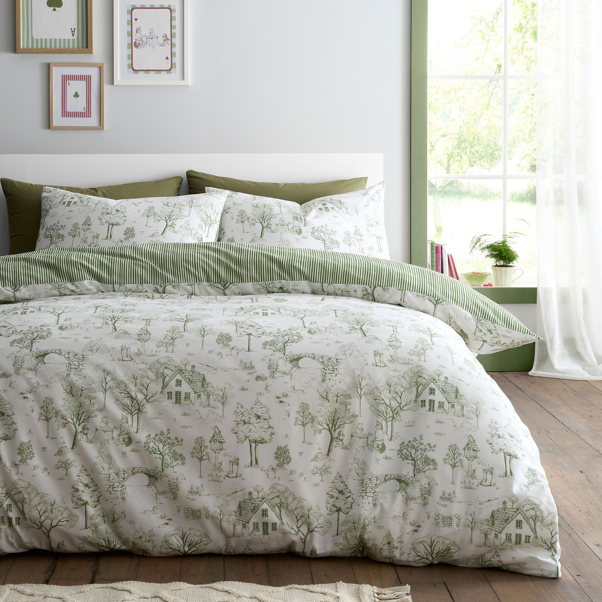 Fusion - Woodland Toile - Duvet Cover Set - Green - Super-King