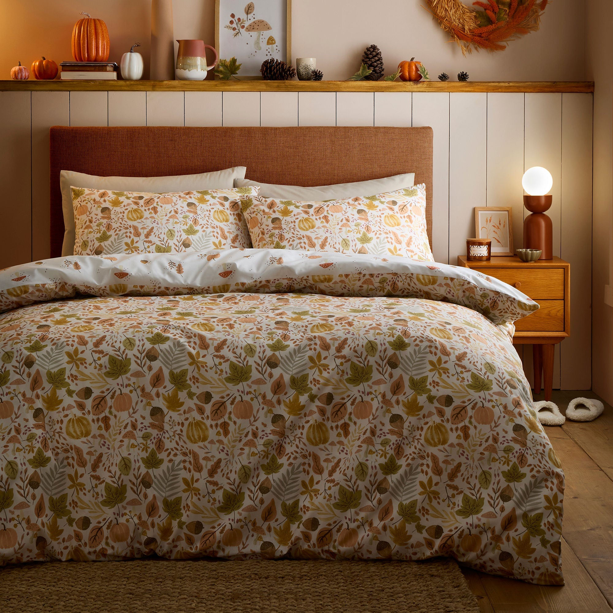 Dreams & Drapes - Autumn Foliage - Duvet Cover Set - Natural - King