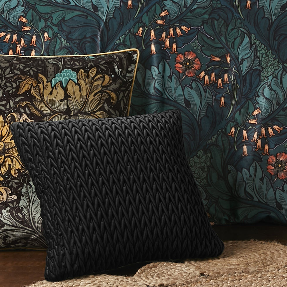 Laurence Llewelyn-Bowen - Amory - Filled Cushion - Black - 43x43cm