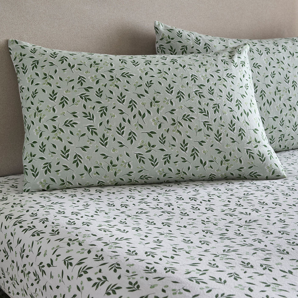 Dreams & Drapes - Falling Leaf - Fitted Bed Sheet - White - Super-King