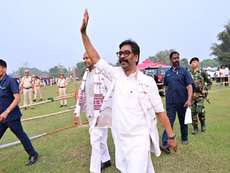 असम के चुनावी रण में  तीर-धनुष, टी ट्राइब वोट बैंक का कितना है असर