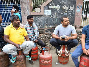 आज बुकिंग की तो कितने दिनों में मिलेगा गैस सिलेंडर, क्या सच में है किल्लत 