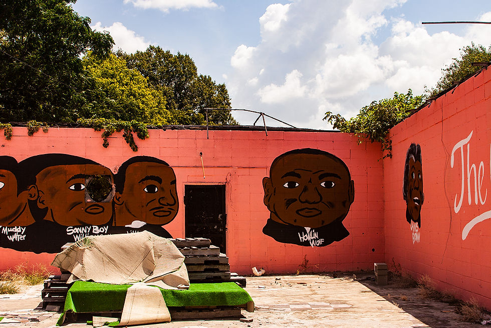 MISS_Blues Courtyard