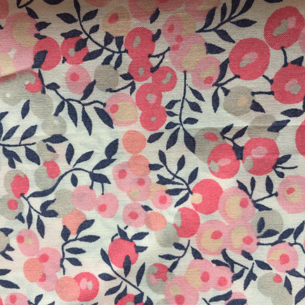 Tissu Liberty Wiltshire pois de senteur.