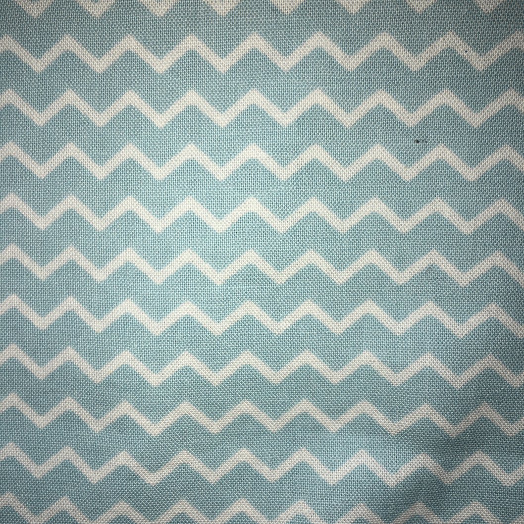 Tissu chevron bleu ciel