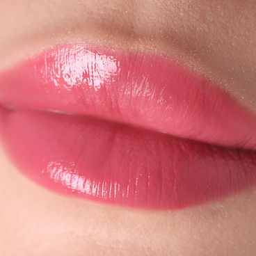 Lábios com Hydra Gloss