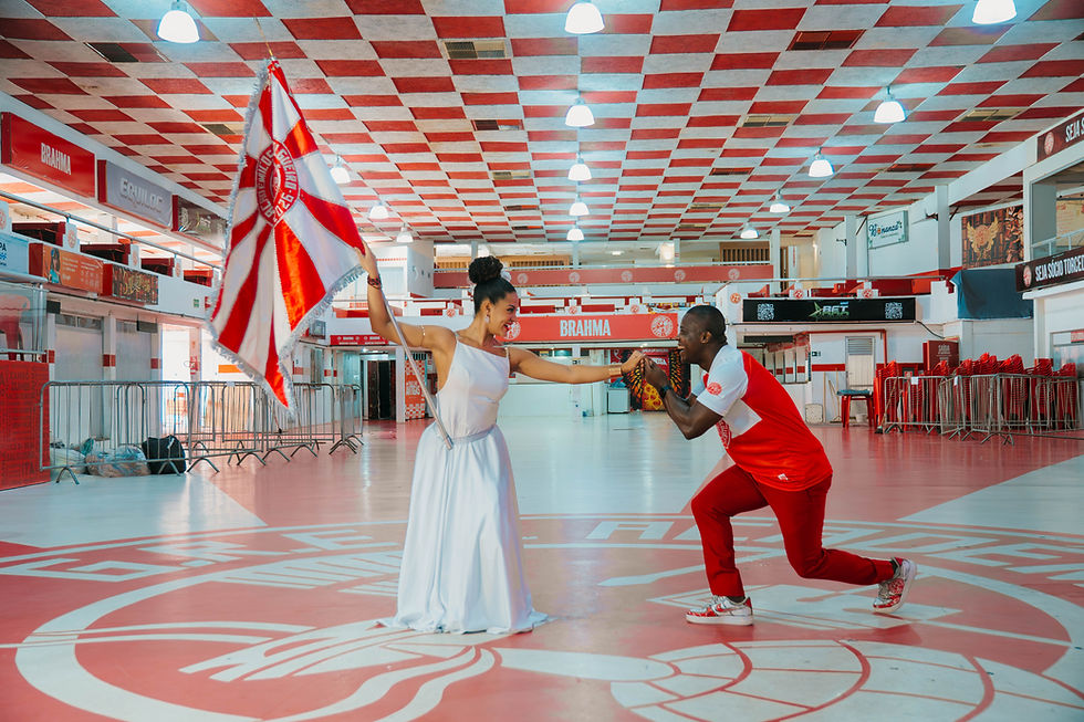 Salgueiro anuncia Laryssa Victoria como 1ª porta-bandeira