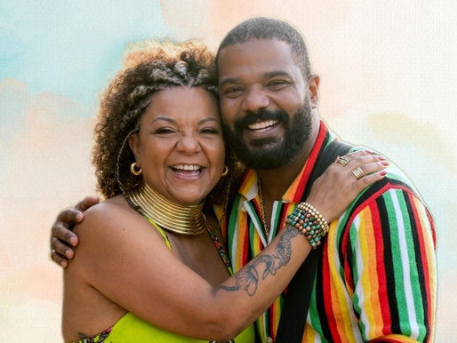 Arlindinho e Babi Cruz celebram o Dia das Mães no Terraço da Vila que fica no Shopping Boulevard 