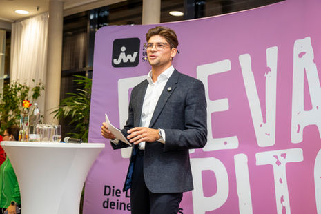 ELEVATOR PITCH