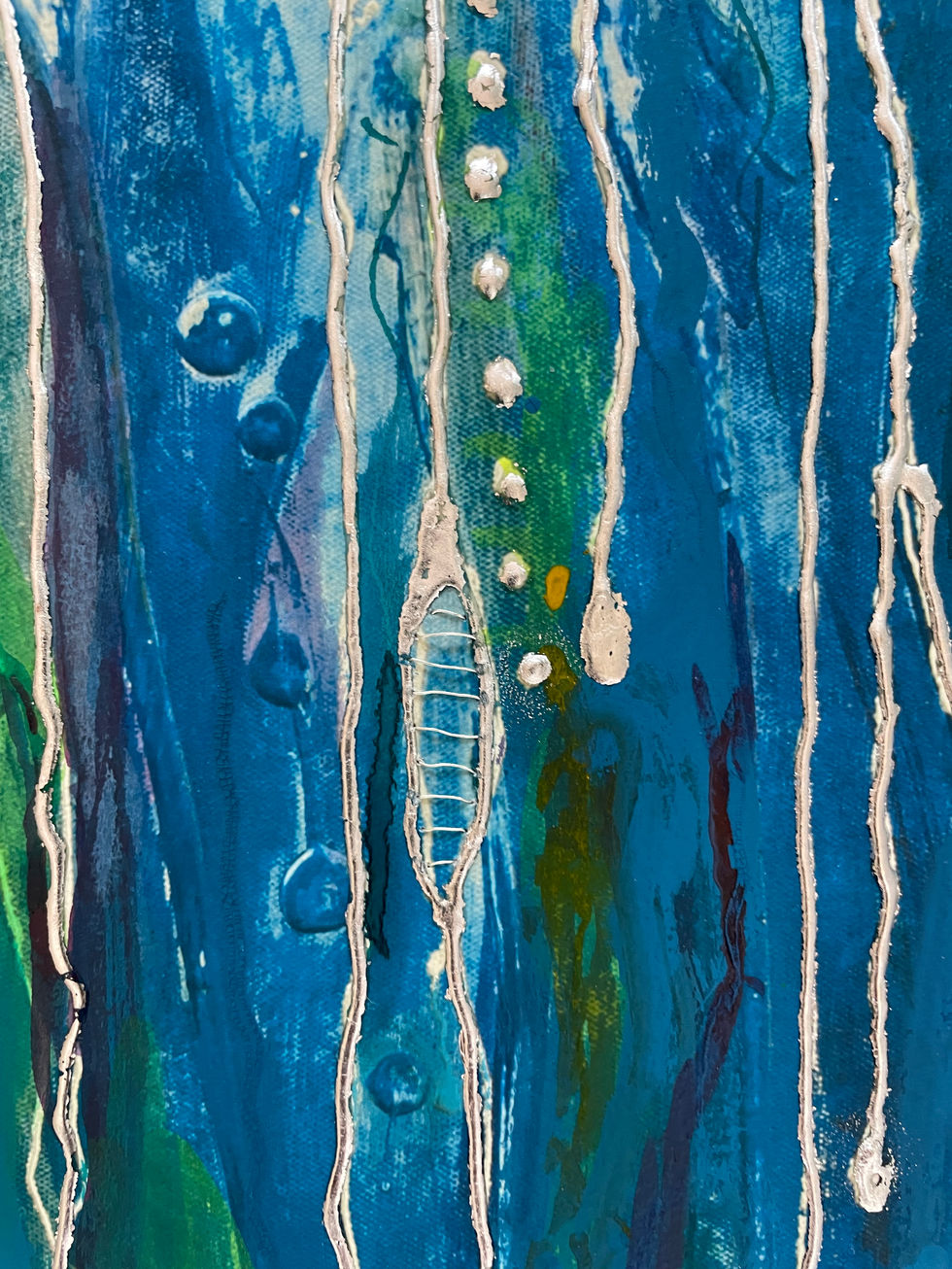 STO008 Silver Rain II - Close up of small stitching