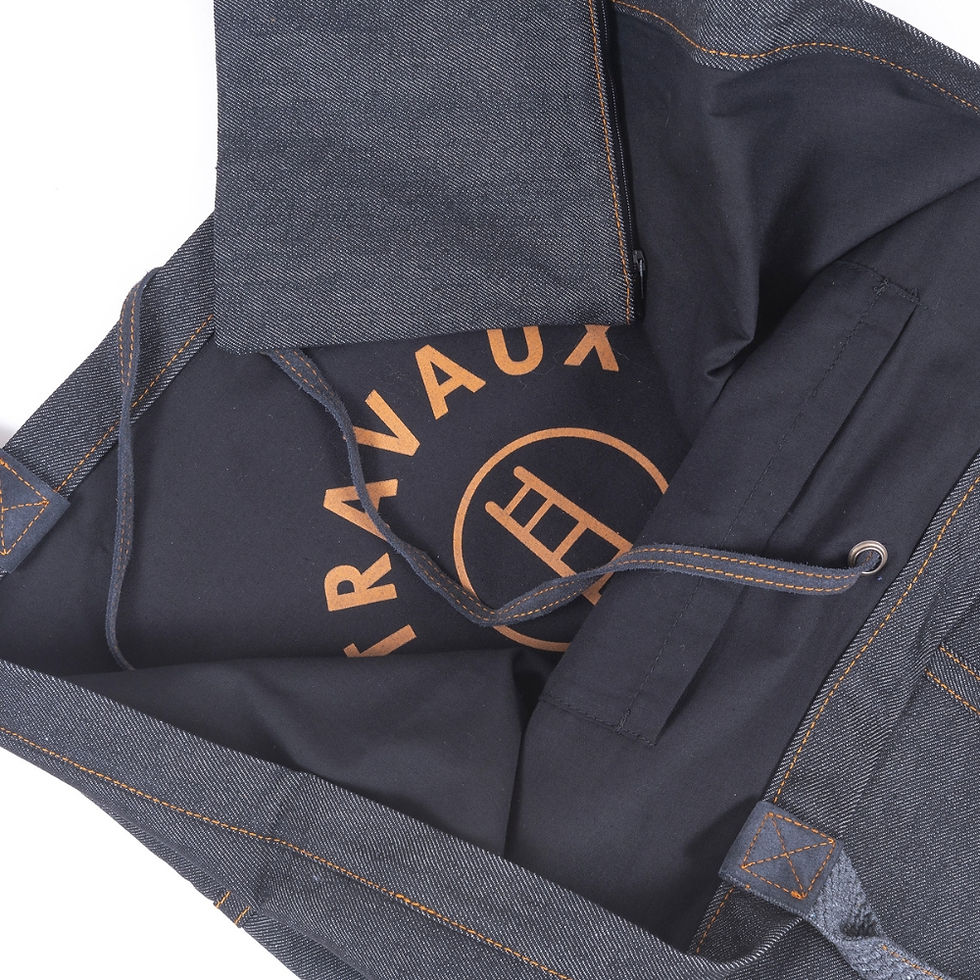 Thumbnail: MEDIUM WEEKENDER BAG - DENIM GREY