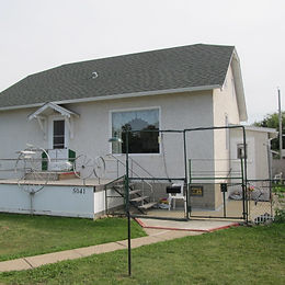 Fred & Edna Grundy