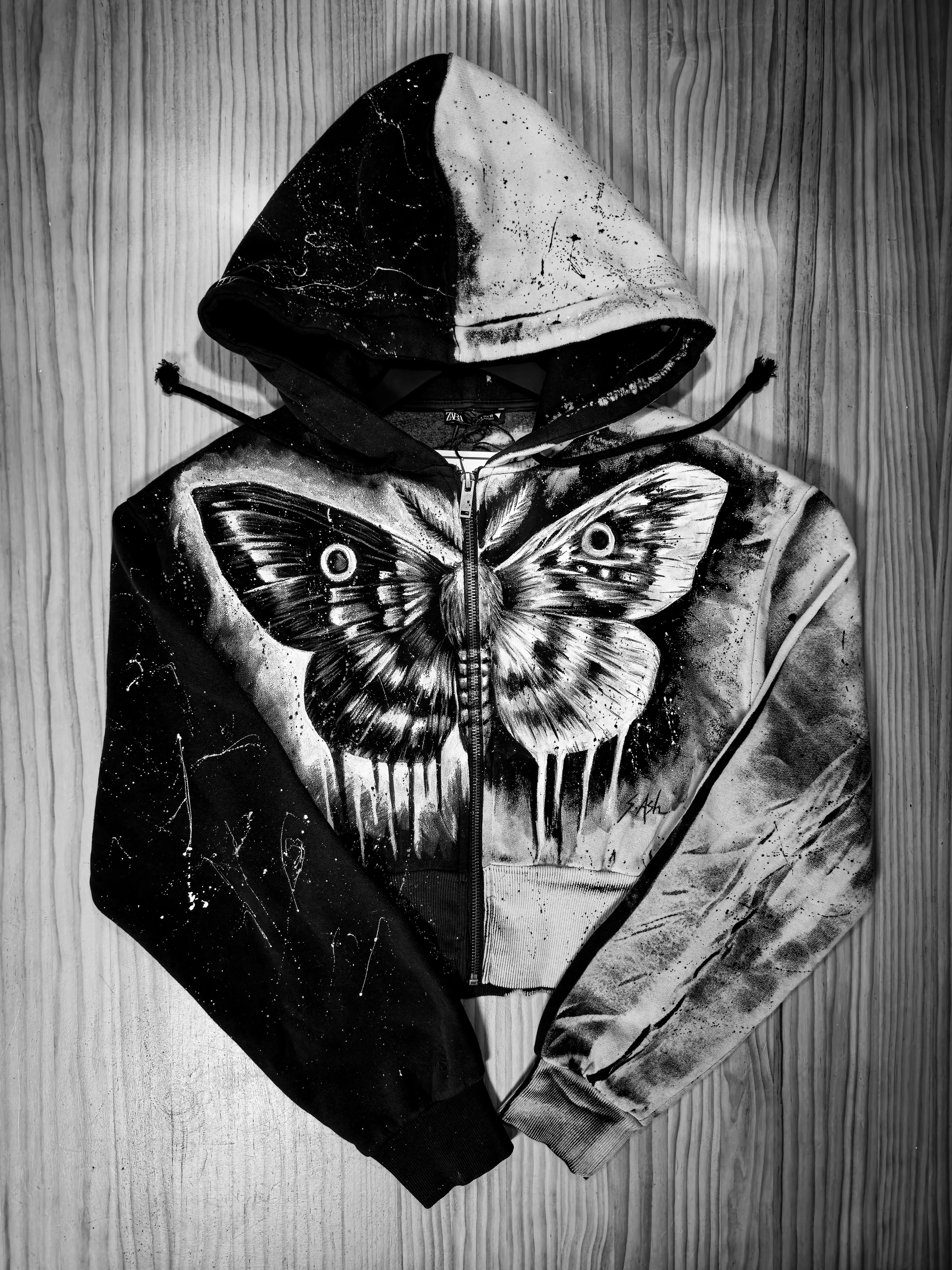 Hoodie Butterfly B+W
