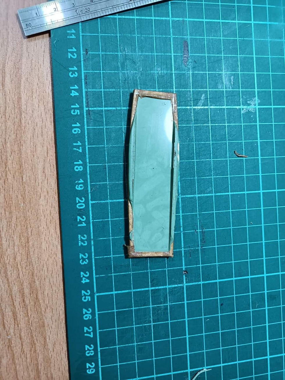 如何利用模型废料制作胶板?